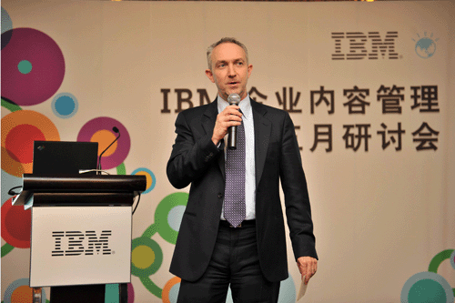 IBM软件集团全球行业解决方案部总经理Craig Hayman